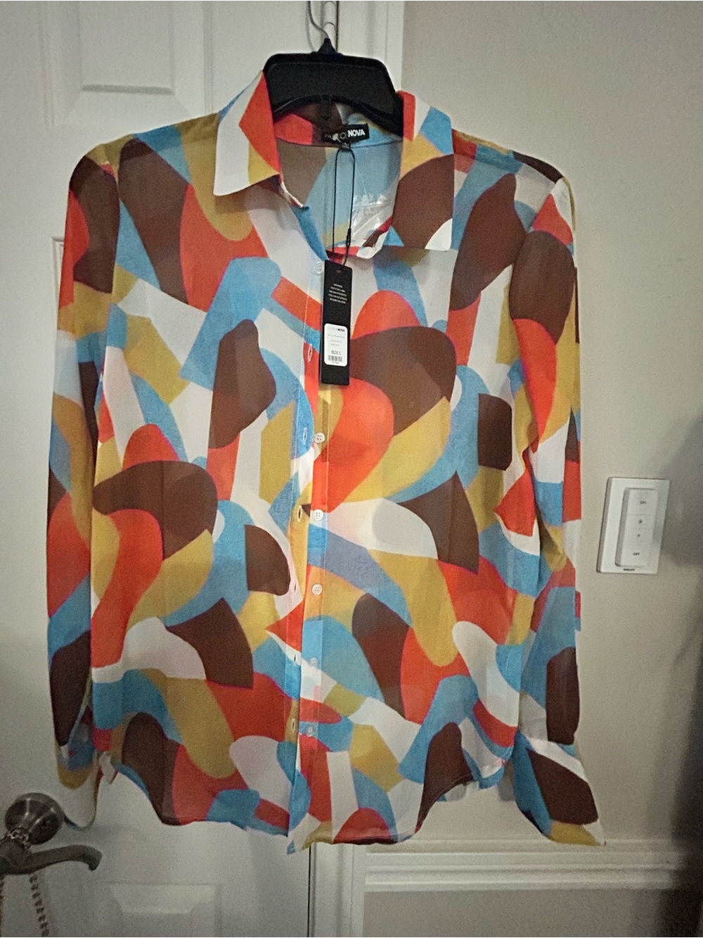 Fashion Nova Multicolor Abstract Button-Up Blouse